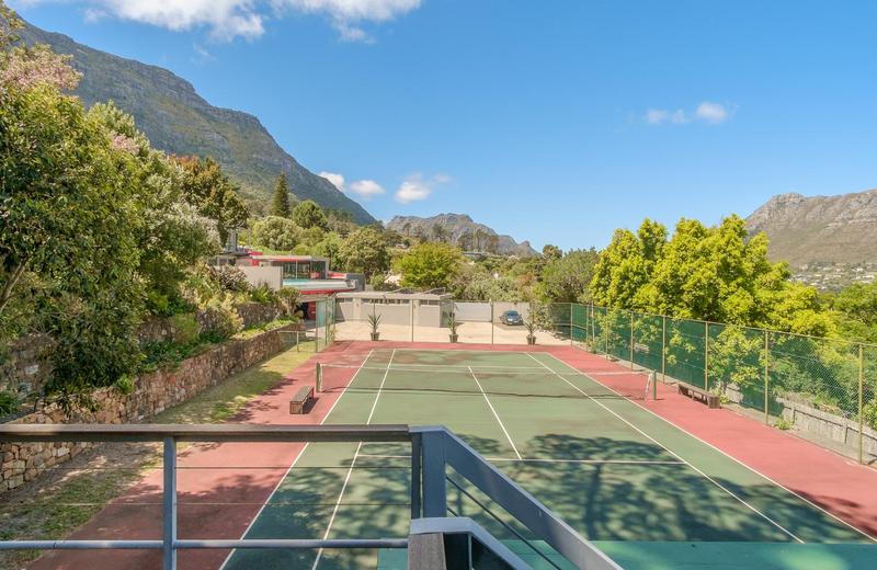 6 Bedroom Property for Sale in Victorskloof Western Cape